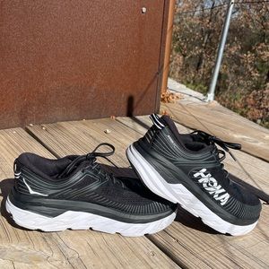 Hoka one Bondi 7 size 8 sneakers